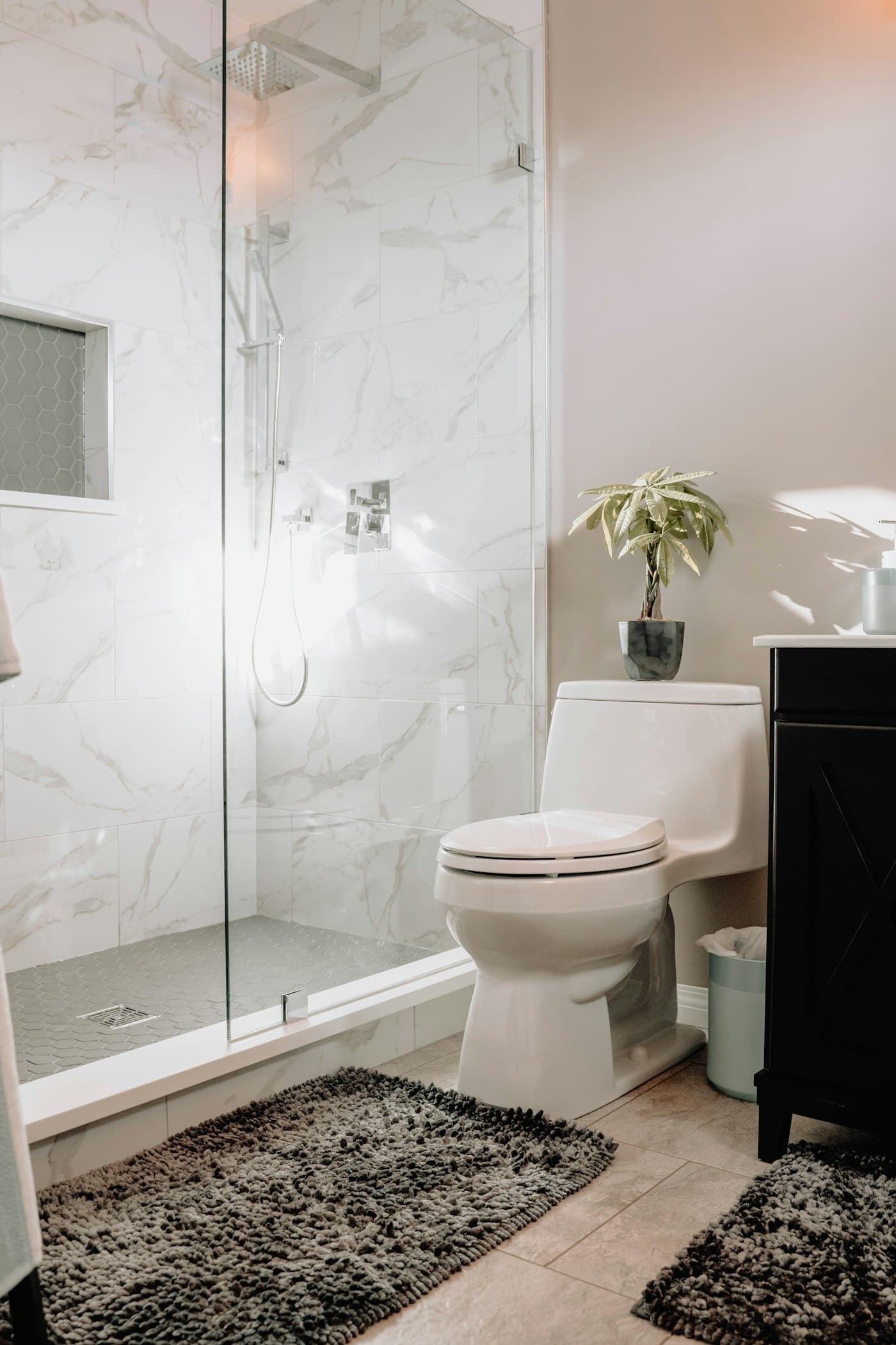 A safer, calmer bathroom